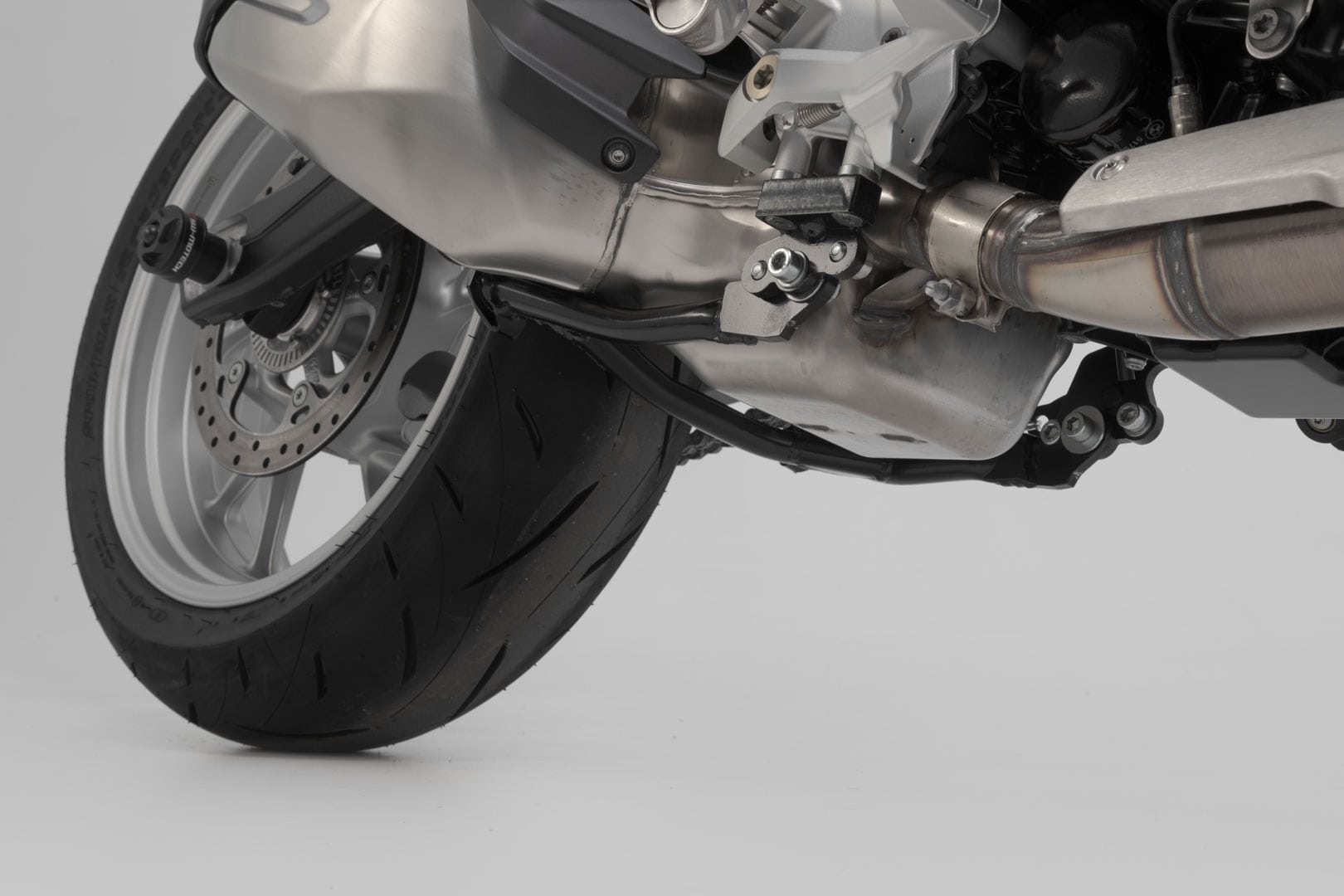 SW-Motech Centerstand Black. BMW F 900 R / XR (19-).
