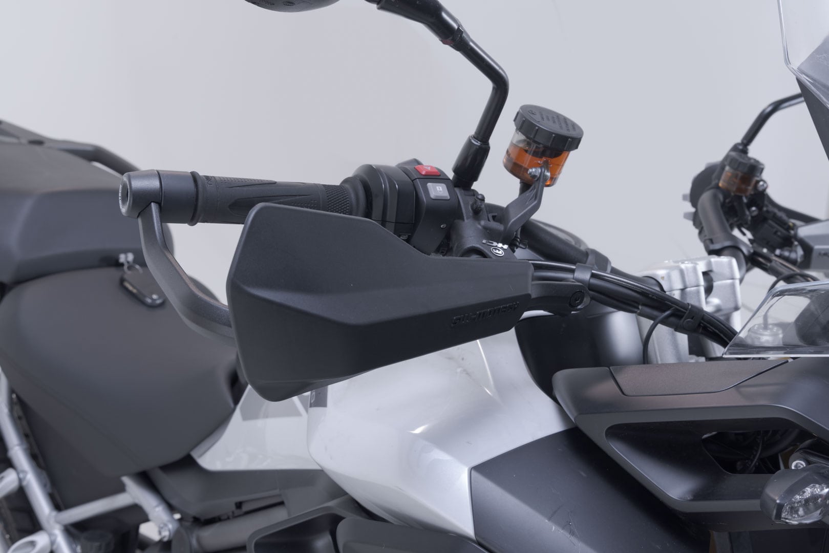 SW-Motech Sport Handguard KIT Black. Triumph Tiger 1200 (22-).