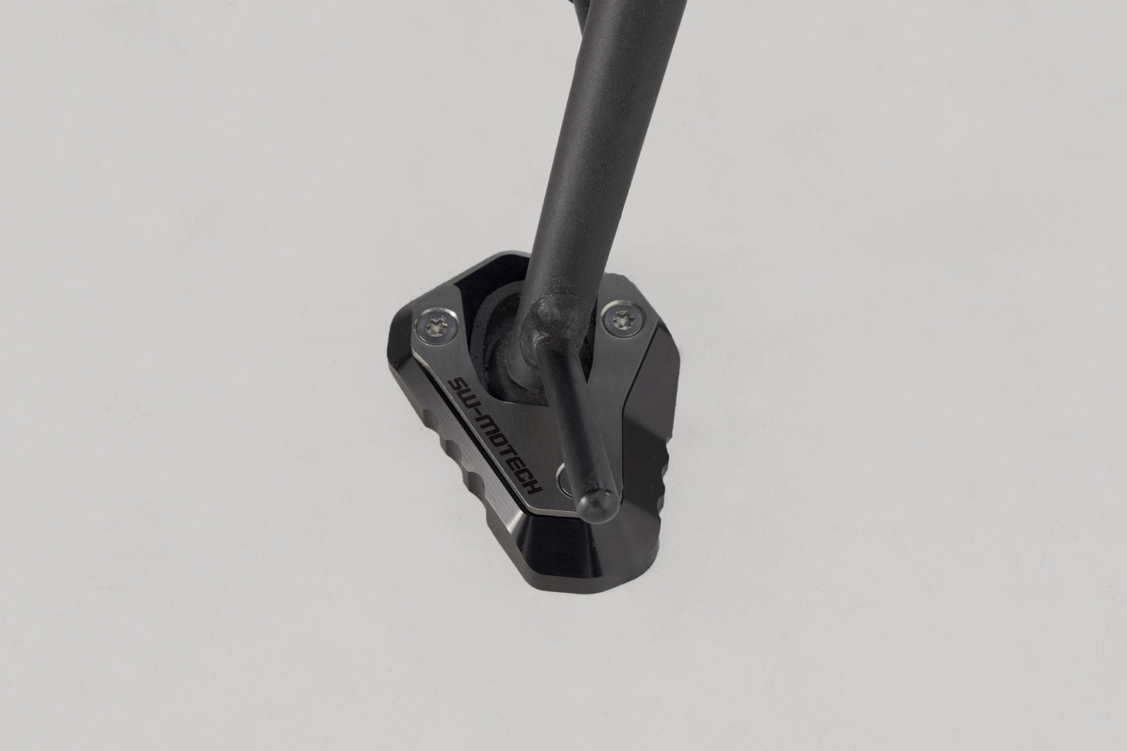 SW-Motech Extension FOR Side Stand Foot Black/silver. Kawasaki Z650/s/rs, Ninja 650.