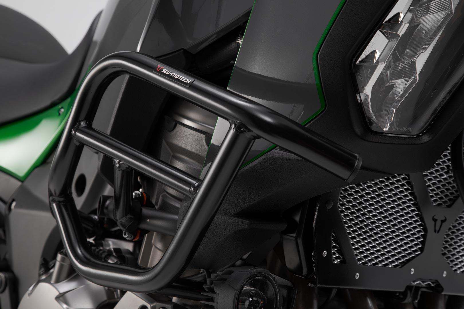 SW-Motech Crash BAR, čierna. Kawasaki Versys 1000 (18-) / 1100 (24-).
