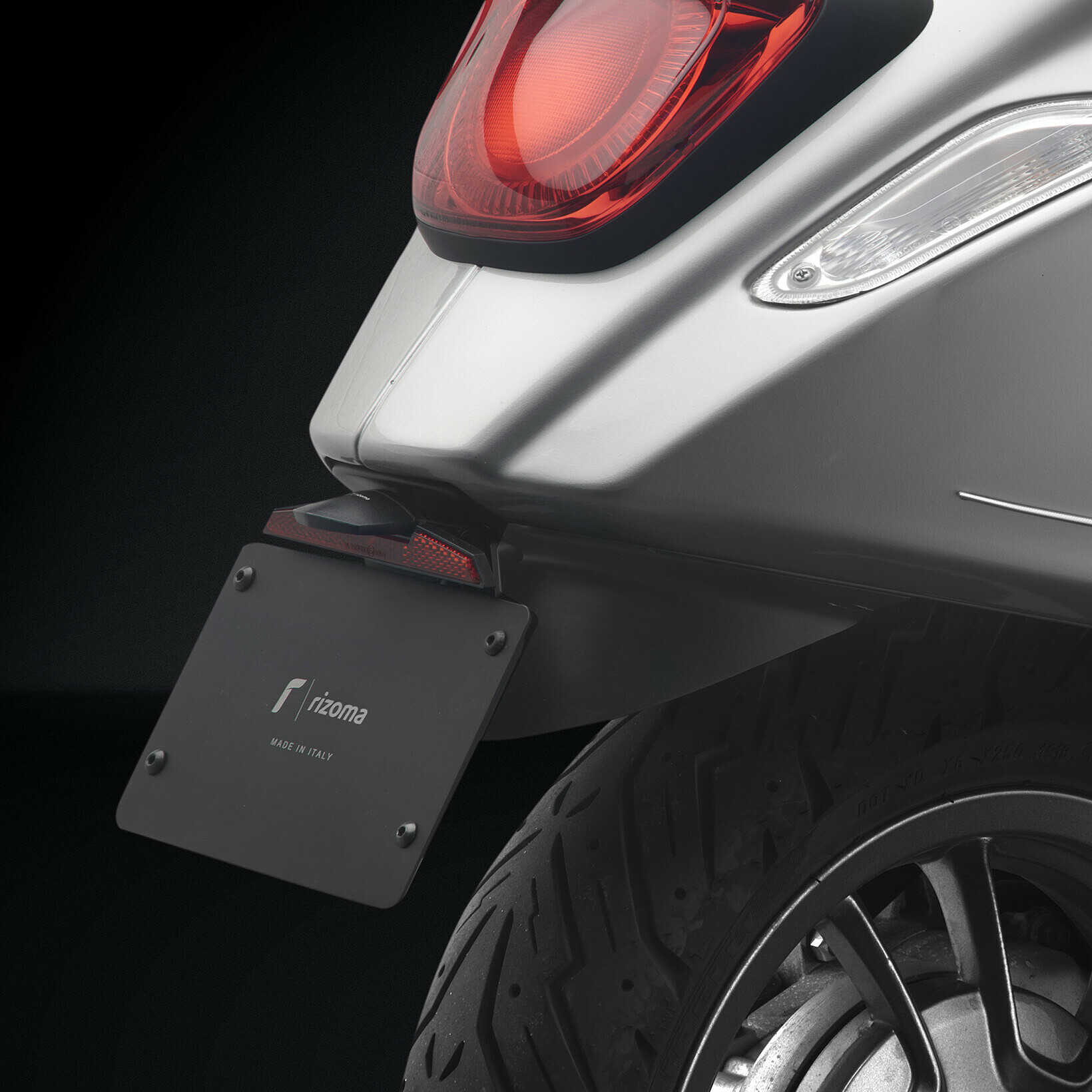 License plate support kit