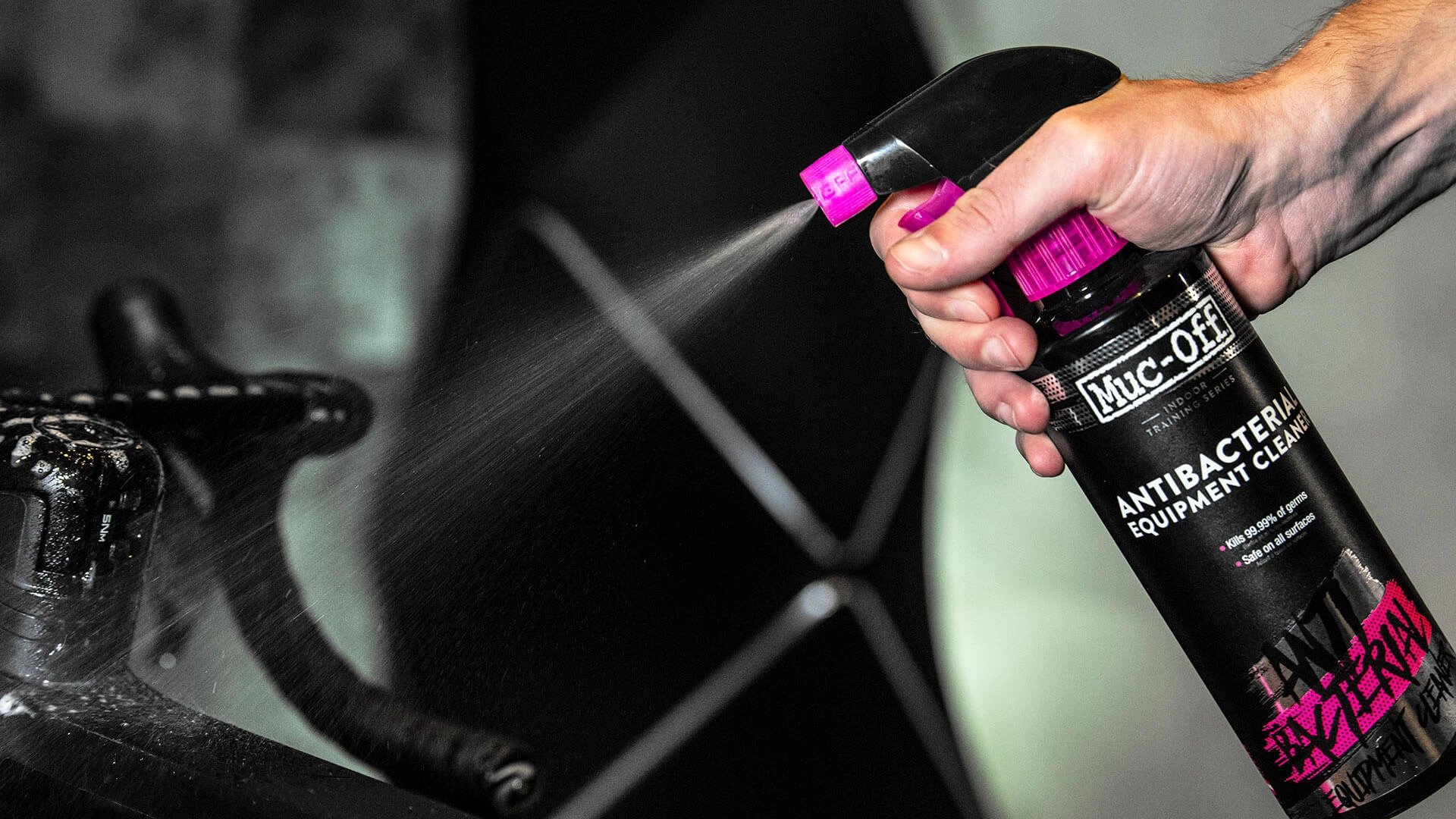 Muc-Off Antibacterial Equipment Cleaner - 500ml
