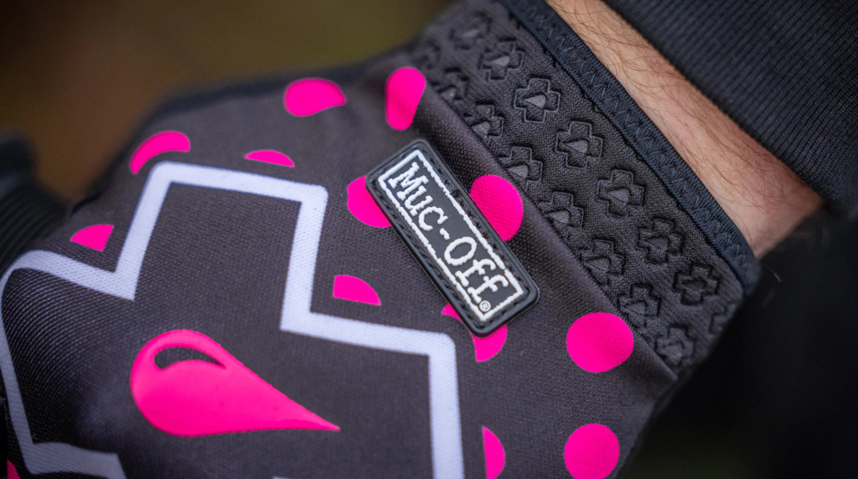 Muc-Off Riders Gloves - Pink Polka