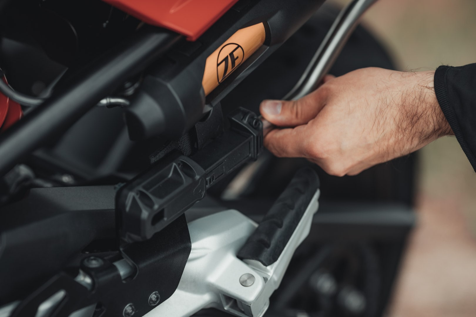 Sada bočných tašiek SW-Motech PRO Blaze H, čierna. Kawasaki Z H2 (19-).