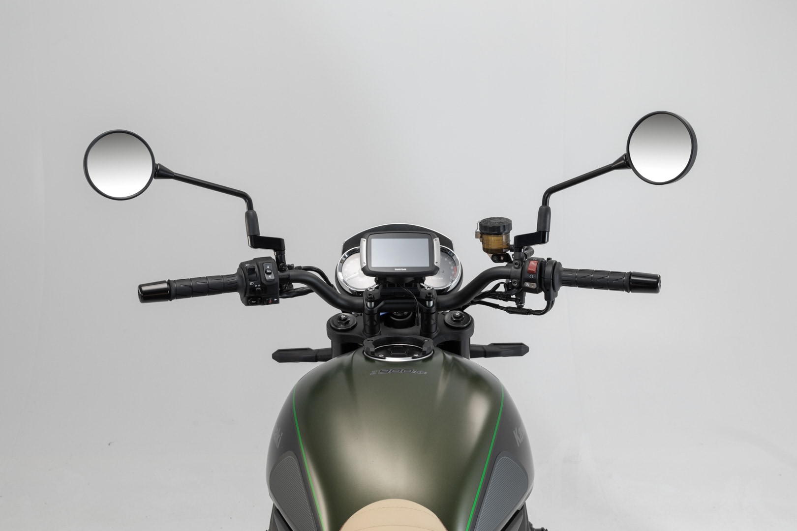 SW-Motech GPS Mount FOR Cockpit Black. Kawasaki Z900rs/ Cafe / SE (17-).