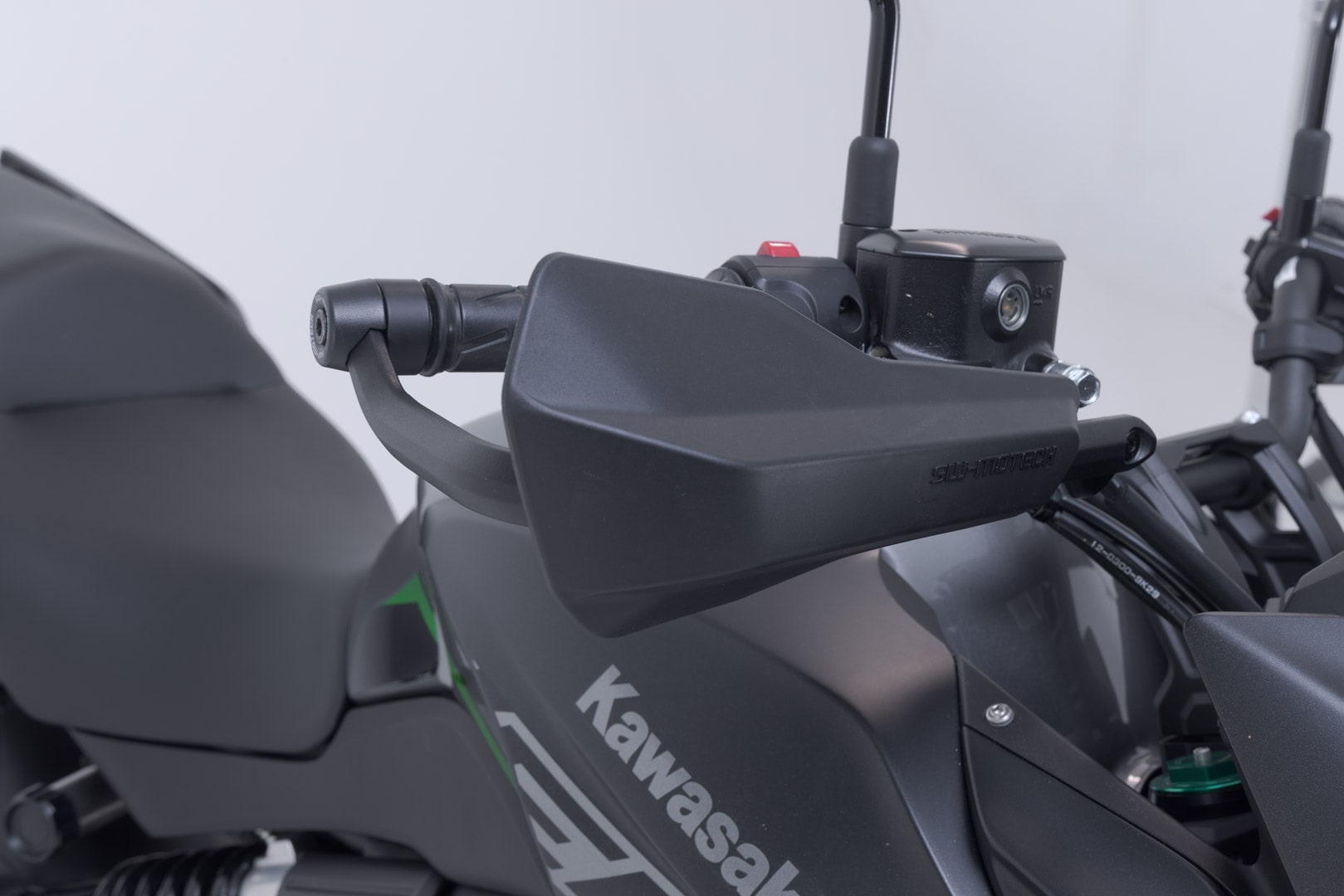 SW-Motech Sport Handguard KIT Black. Kawasaki Versys 650 (07-21).