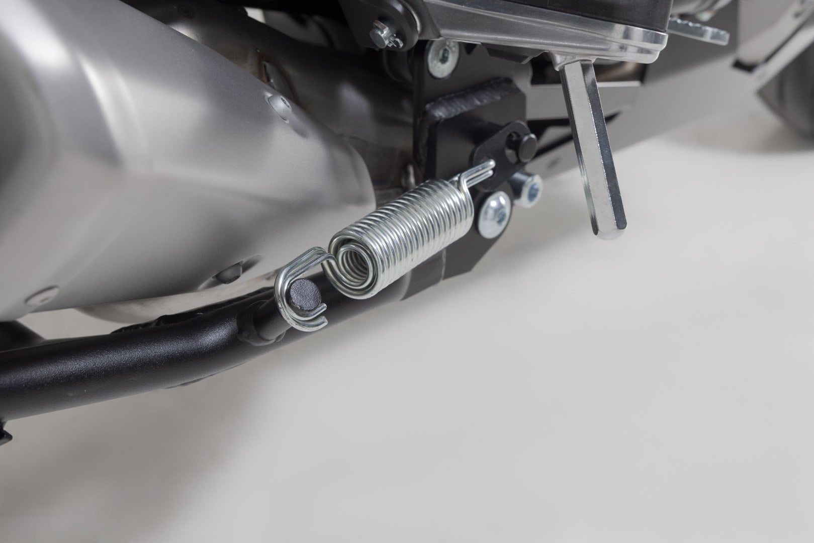 SW-Motech Centerstand Black. Yamaha Mt-07 (24-).