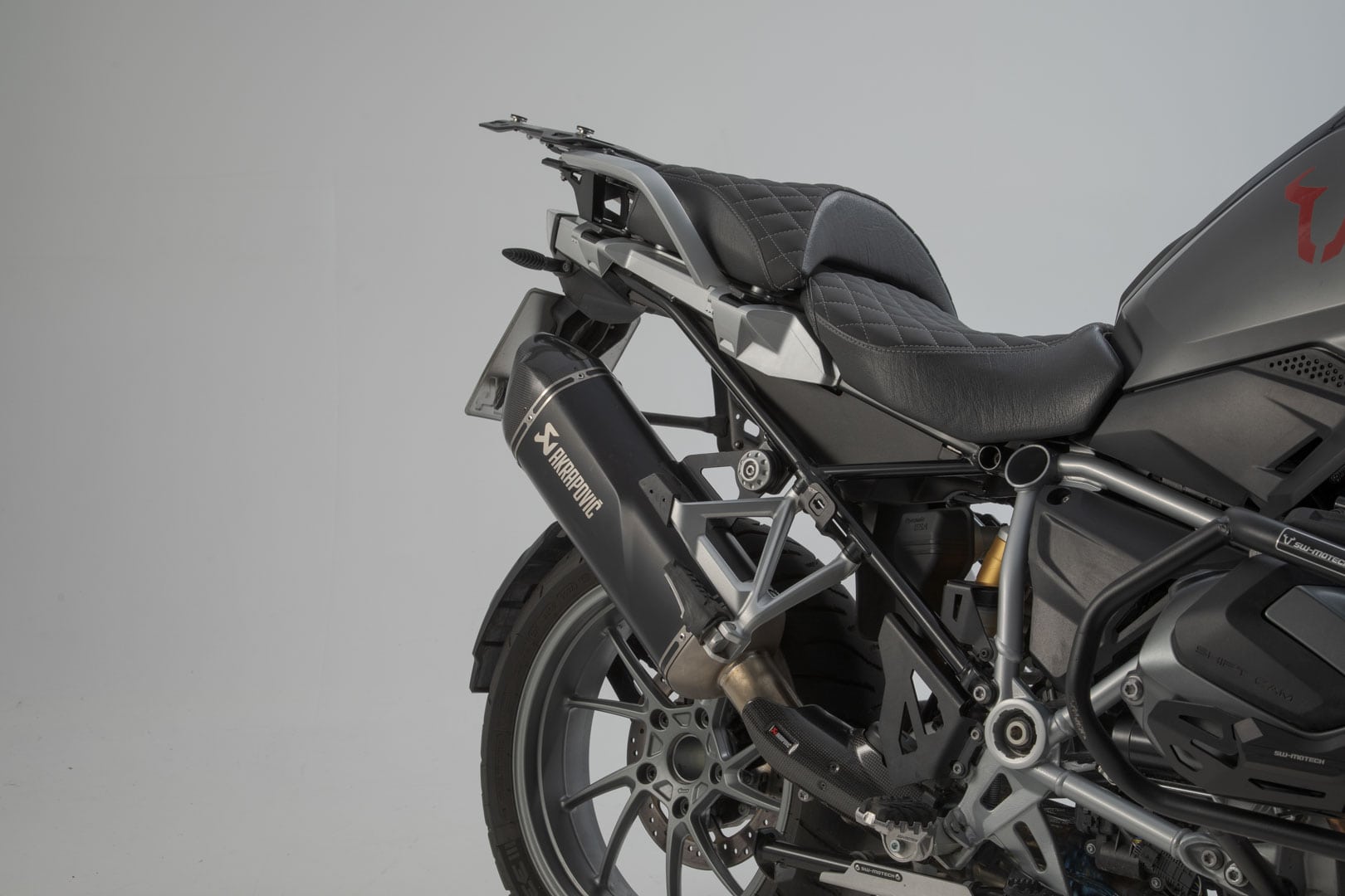 SW-Motech Akrapovic Slip ON Exhaust System Black. BMW R 1250 GS / ADV (18-).