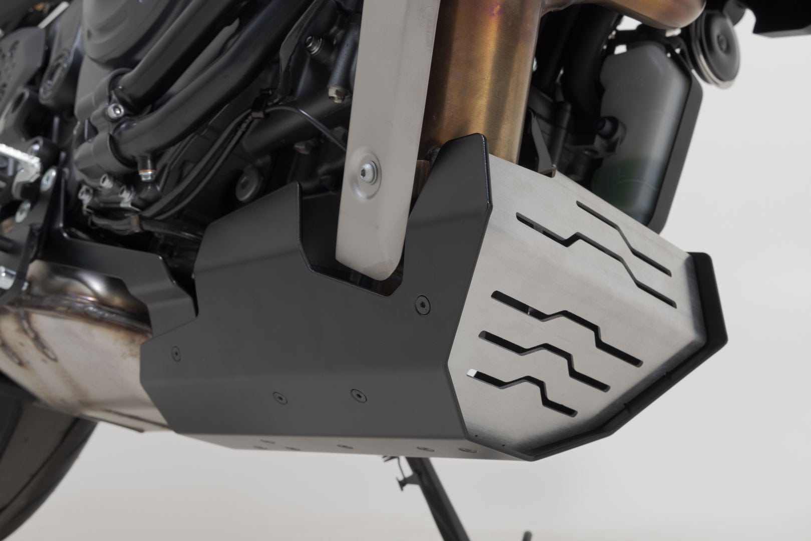SW-Motech Front Spoiler Black/silver. Yamaha Mt-07 (24-).