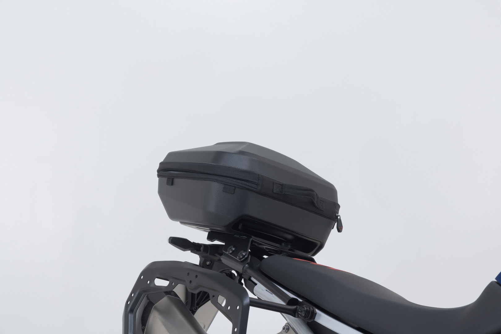 SW-Motech Street-rack Black. BMW F 900 GS (23-).