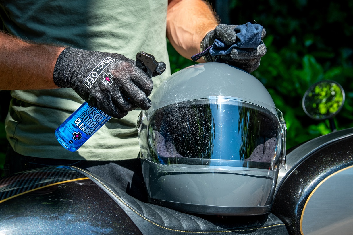 Muc-Off Visor, Lens & Goggle Cleaner 250ml