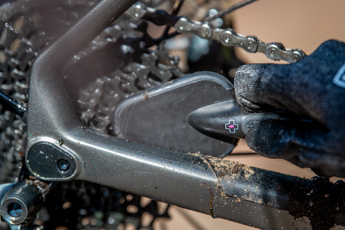 Muc-Off Detailing Brush