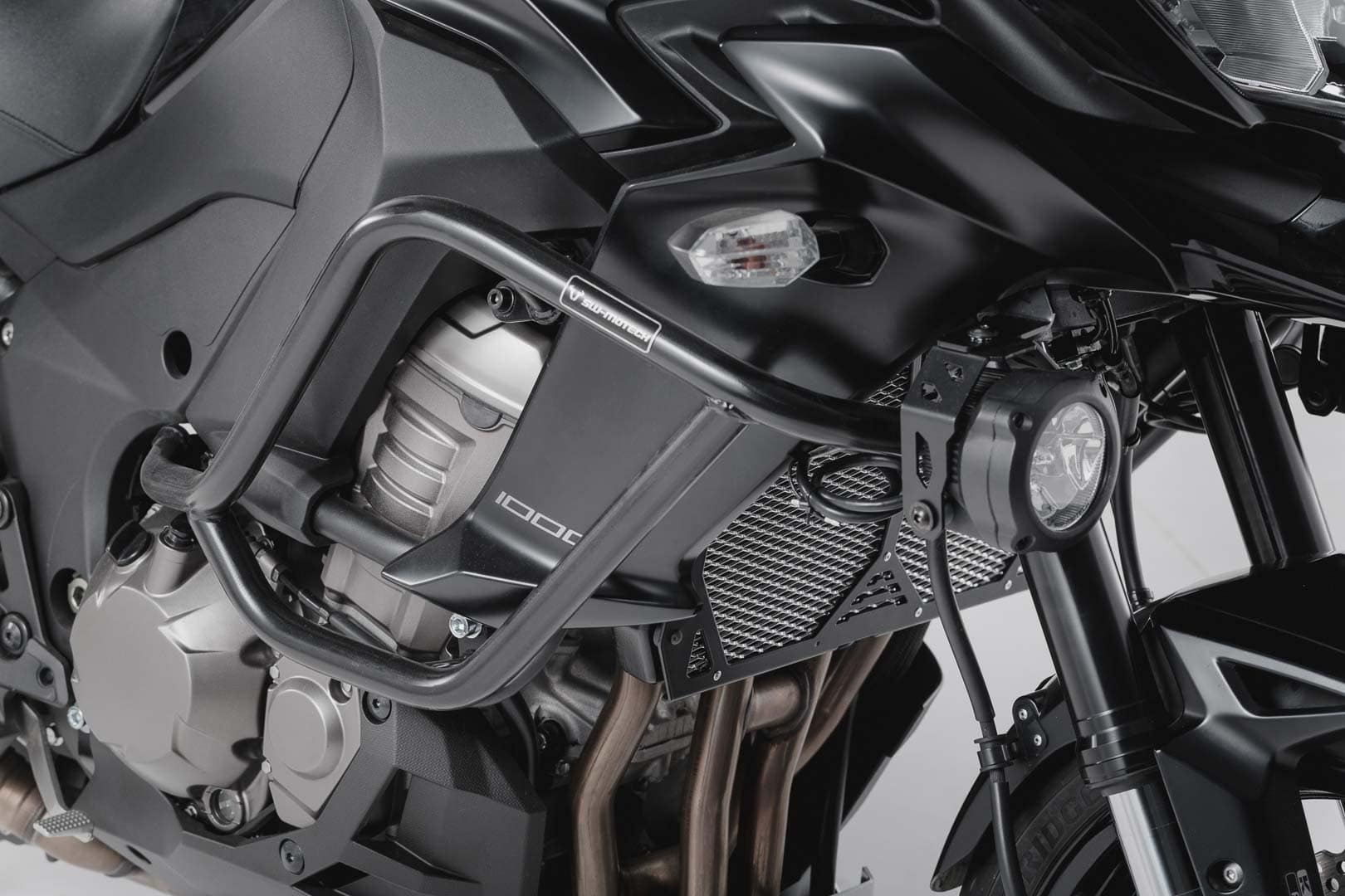 SW-Motech Crash BAR, čierna. Kawasaki Versys 1000 (15–18)
