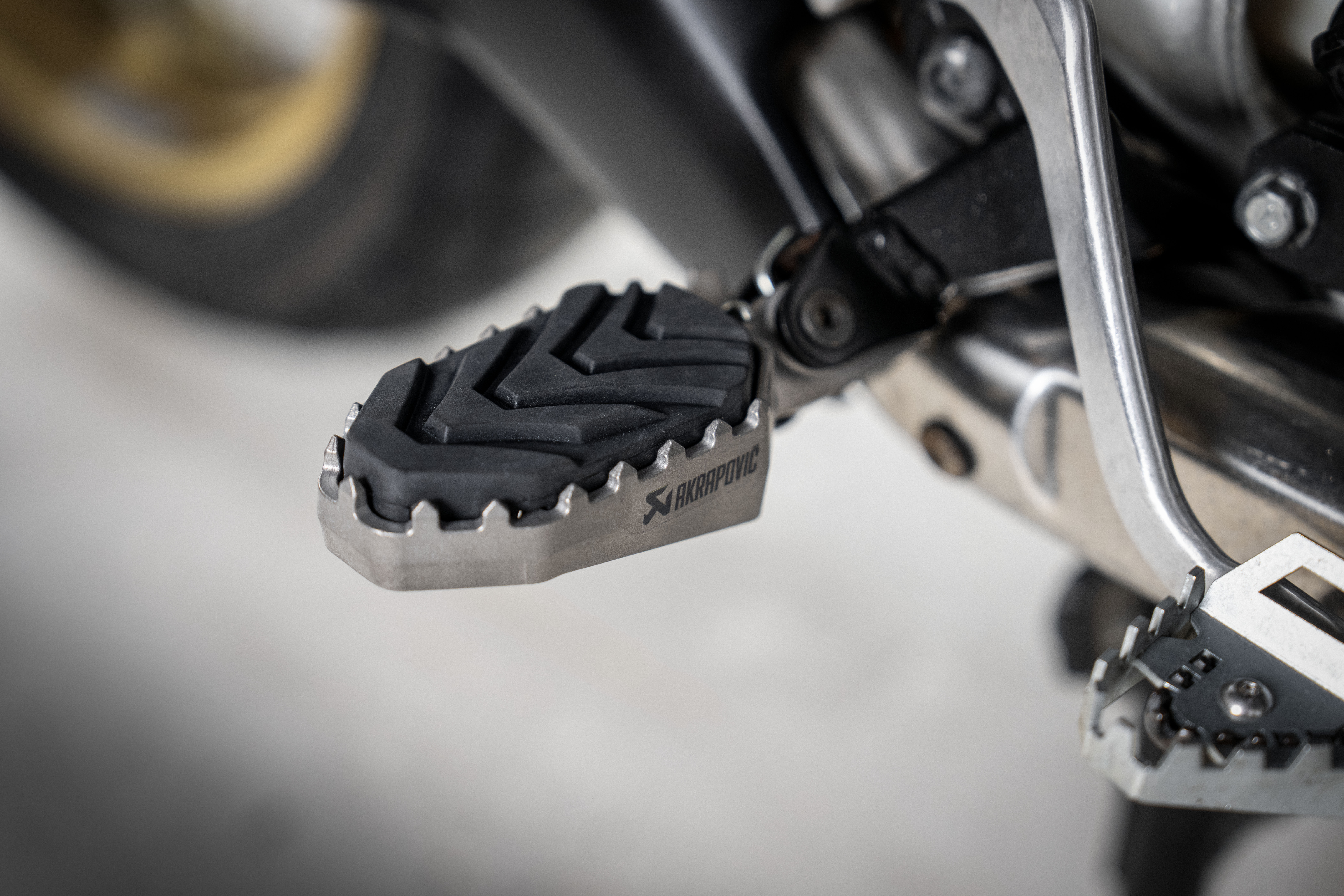 Akrapovic Adventure Footpeg Set (Titanium) – Honda