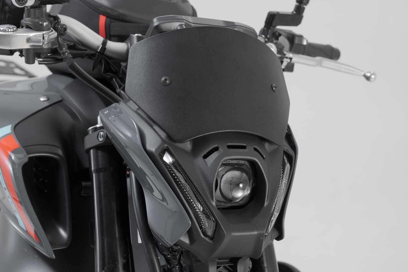 SW-Motech Windscreen Black. Yamaha Mt-09 / Mt-09 SP (20-23).