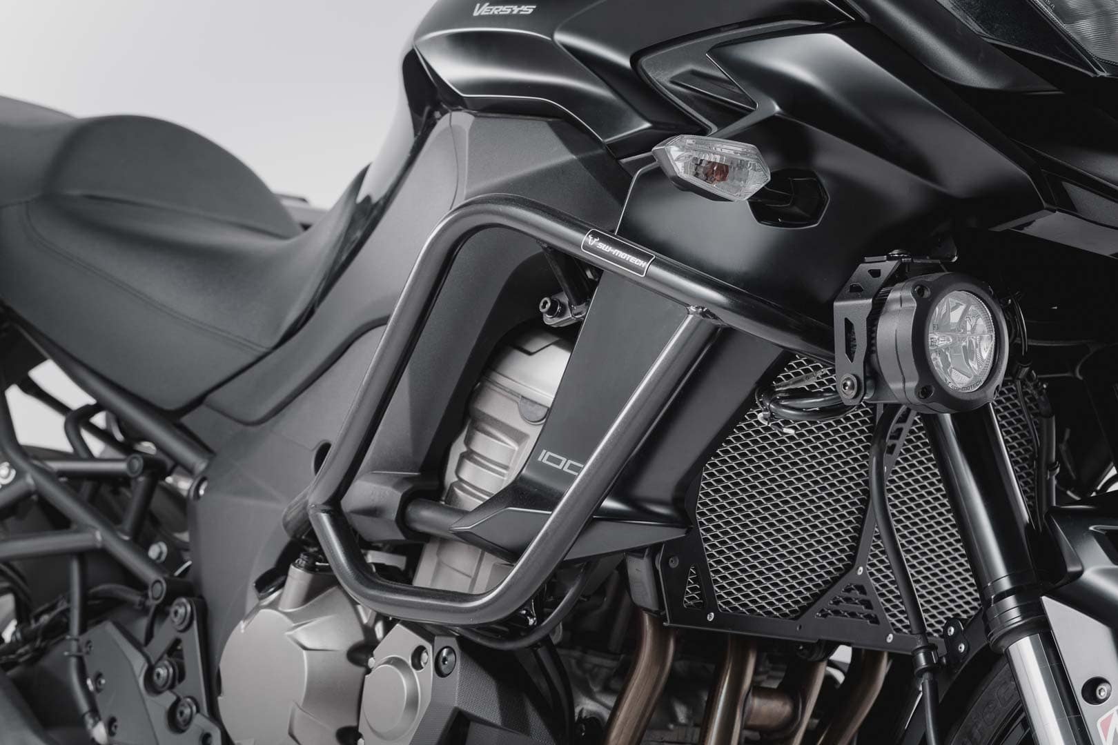 SW-Motech Crash BAR, čierna. Kawasaki Versys 1000 (15–18)
