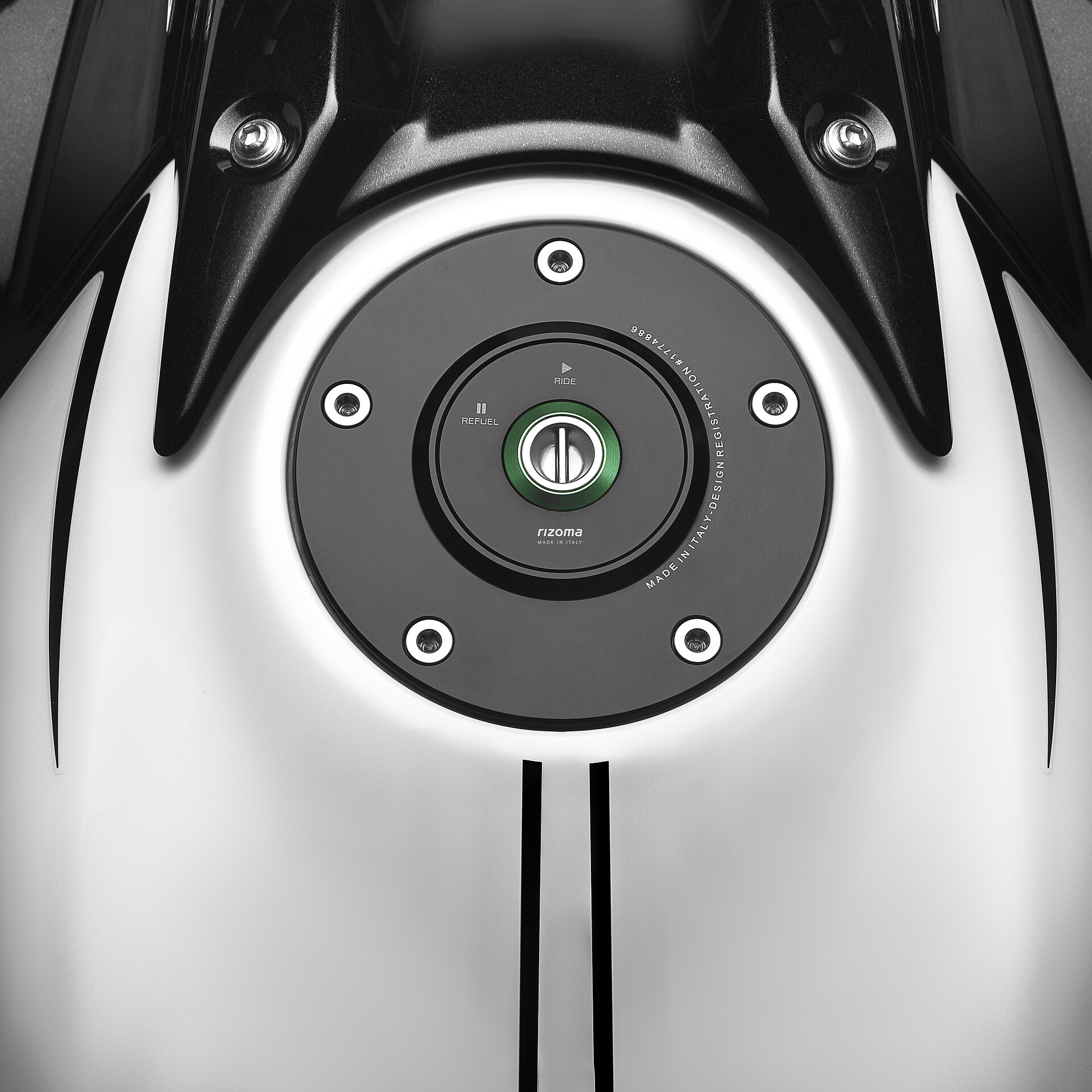 Street Fuel tank caps