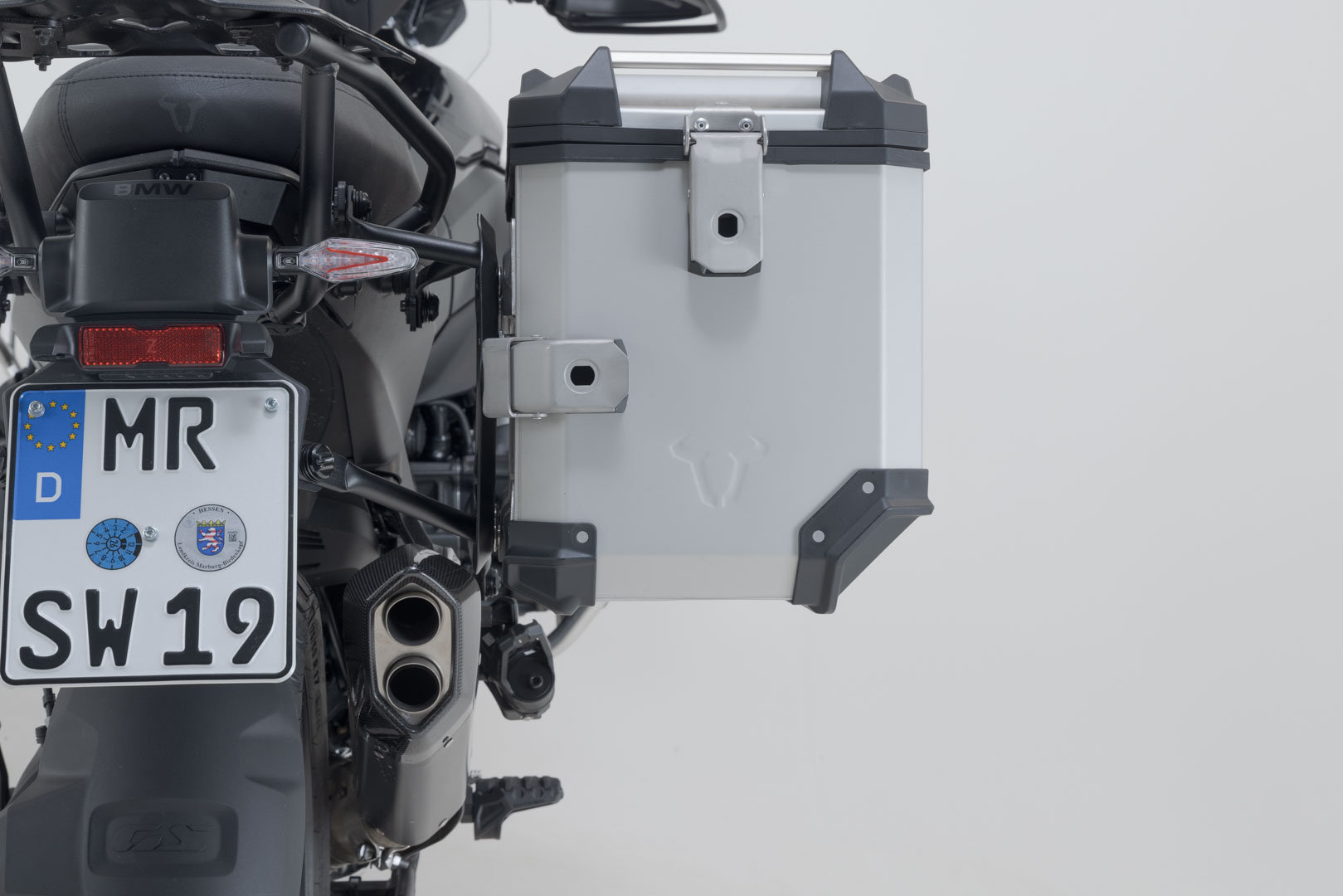 SW-Motech Akrapovic Slip ON Exhaust System Black. BMW R 1300 GS (23-), R 1300 GS ADV (24-).