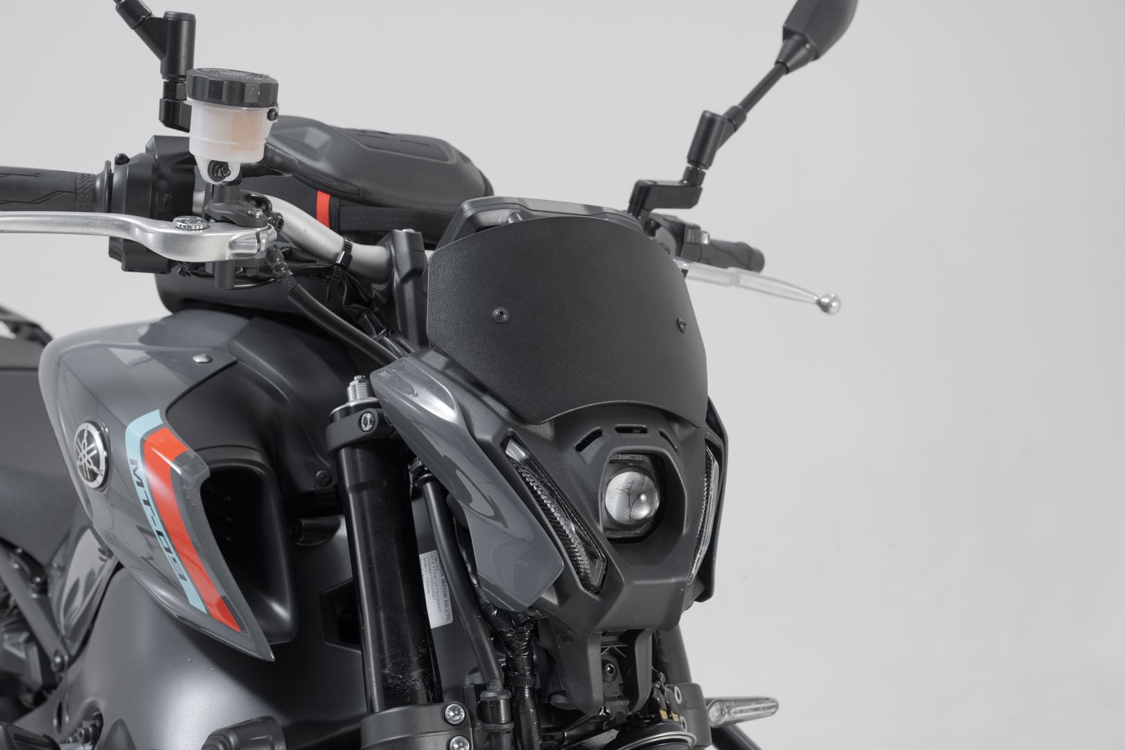 SW-Motech Windscreen Black. Yamaha Mt-09 / Mt-09 SP (20-23).