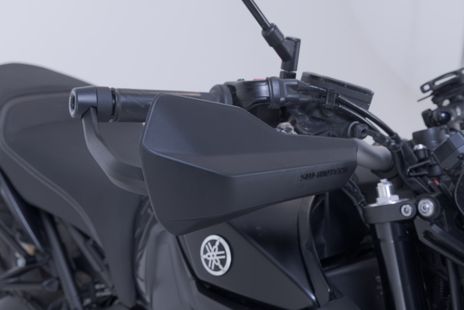 SW-Motech Sport Handguard KIT Black. Yamaha Mt-07 / Pure (20-24).