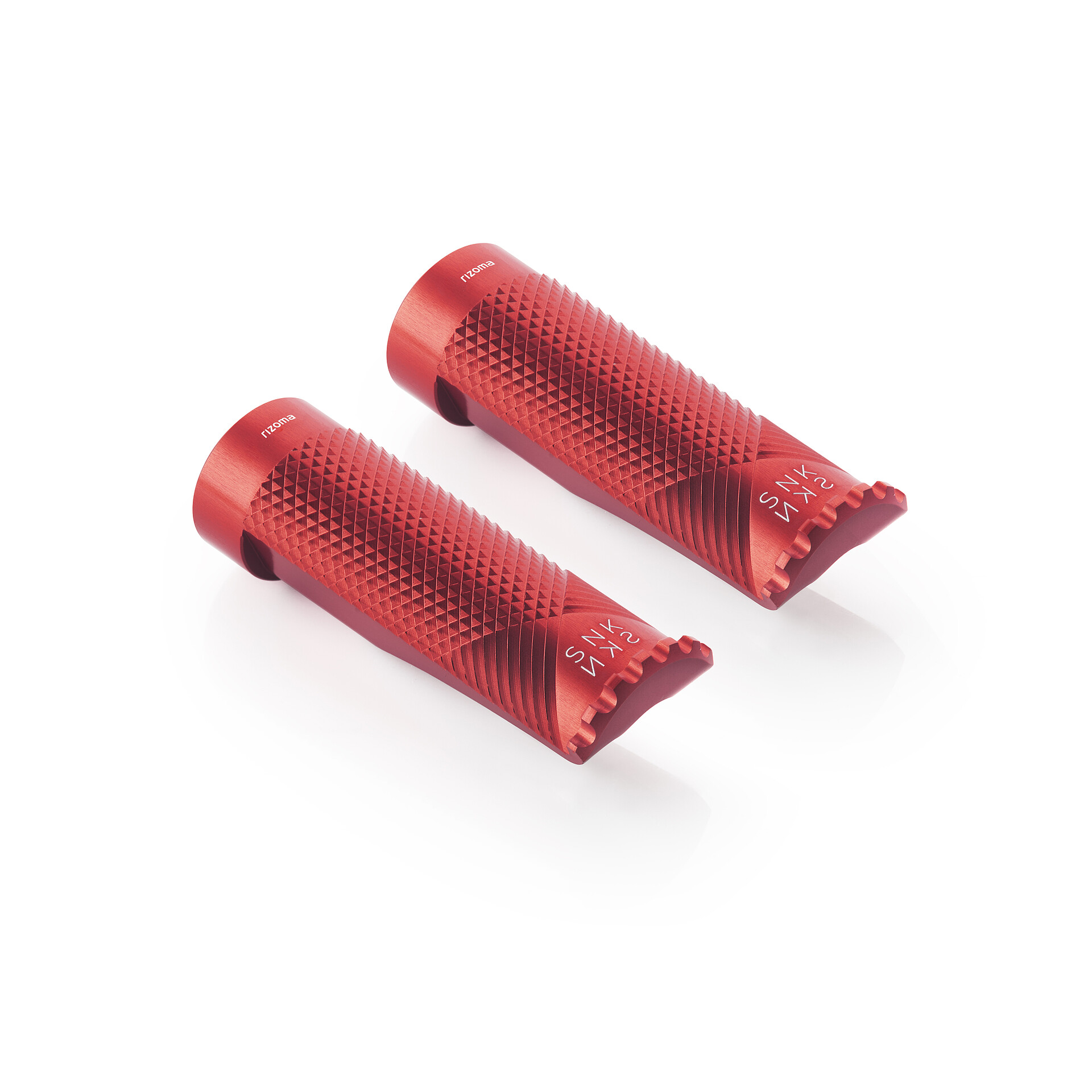 Snake pegs