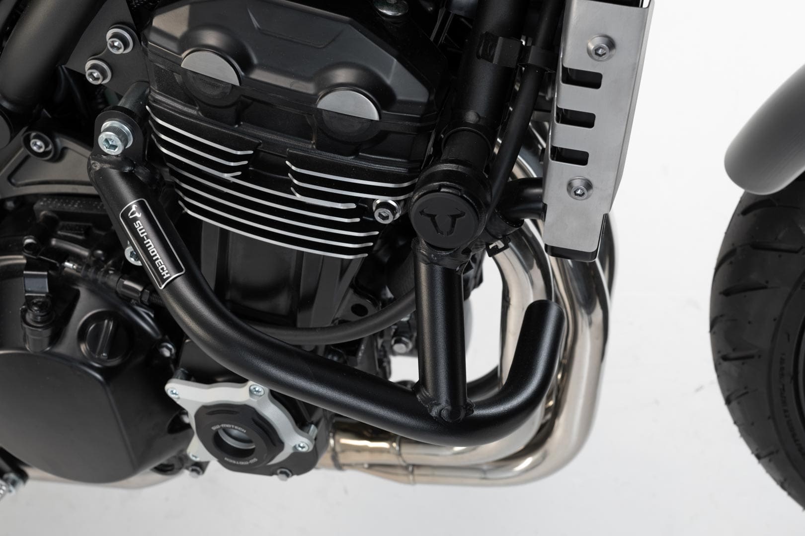 SW-Motech Crash BAR, čierna. Kawasaki Z900rs/ SE / Cafe (17-).