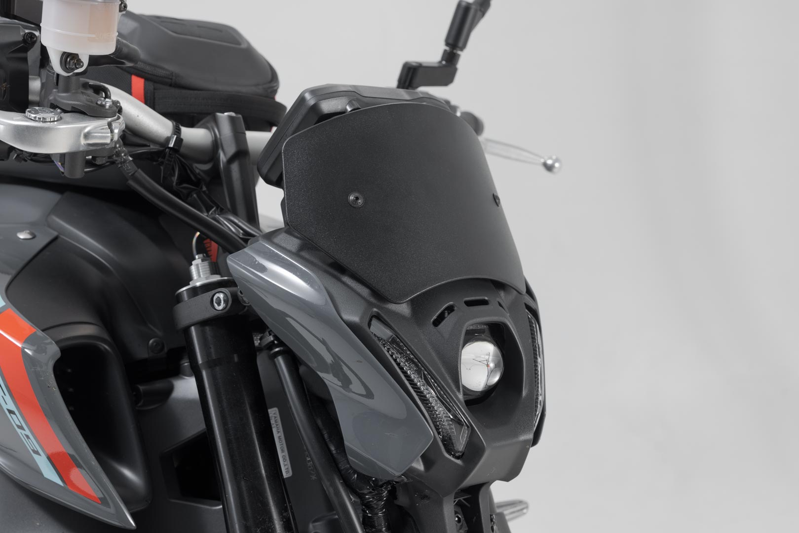 SW-Motech Windscreen Black. Yamaha Mt-09 / Mt-09 SP (20-23).